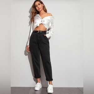 Women's Black High-Waisted Jeans